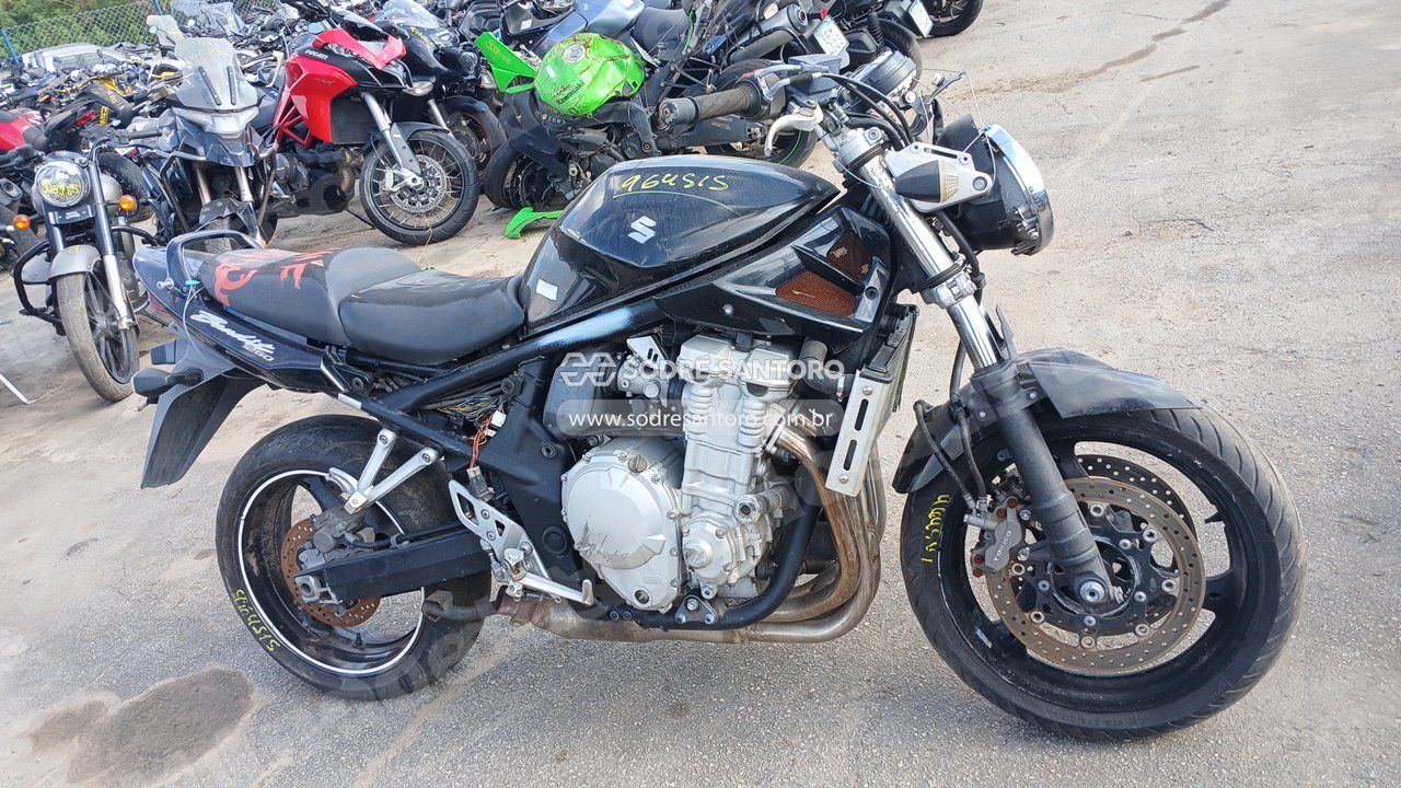 Suzuki em leilao em Brasil