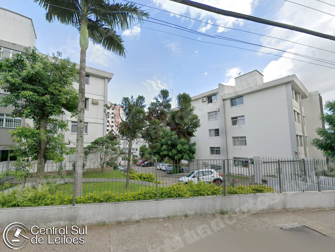 Apartamento em leilao em Florianópolis/SC