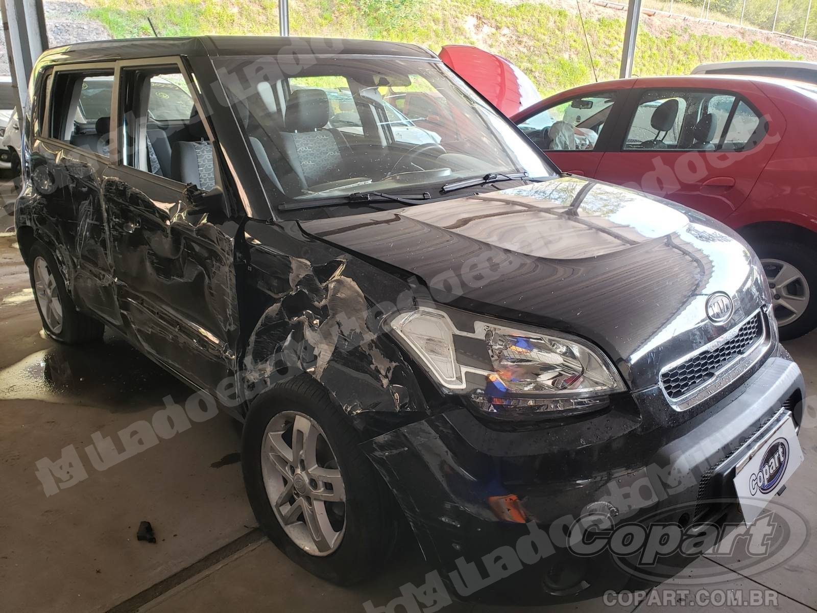 Lote em leilao em Embú das Artes/SP