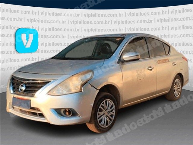 Nissan em leilao em Brasil