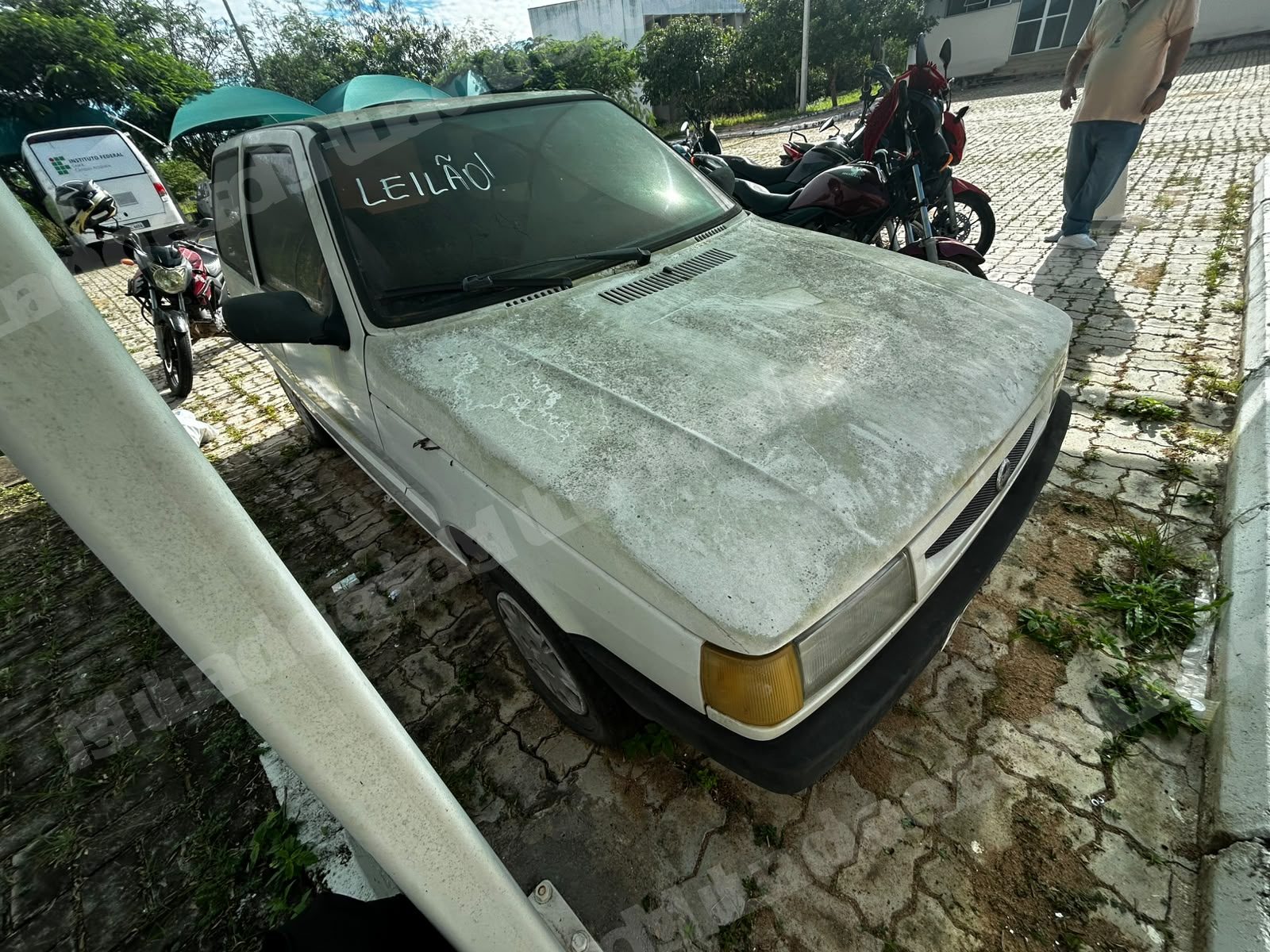 Fiat em leilao em Brasil