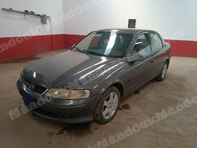 Gm 1999 em leilão em Brasil