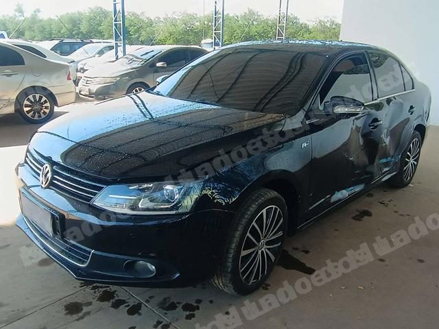 Volkswagen 2012 em leilao em Brasil