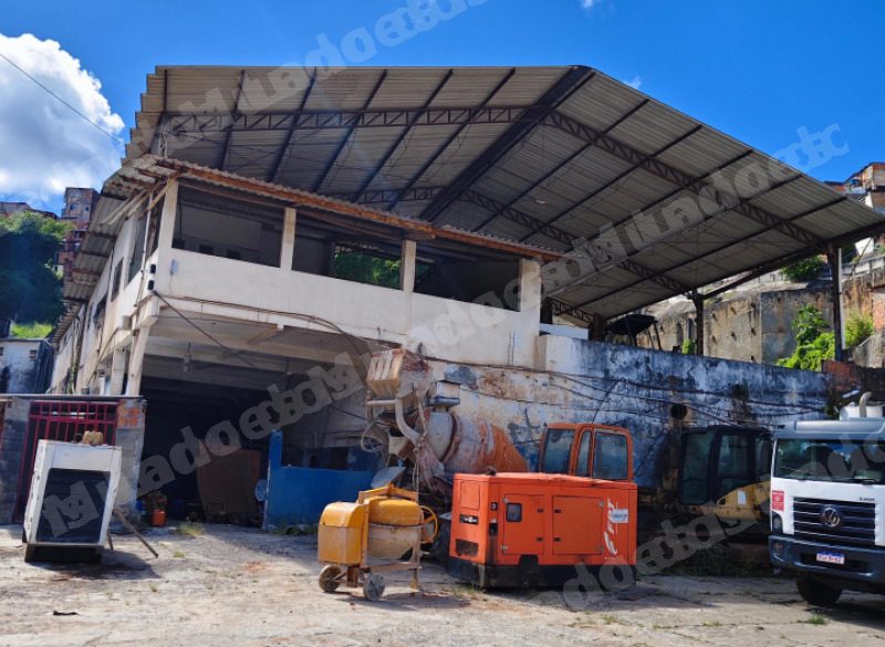 Terreno de 18850 m2 em leilão em Salvador/BA