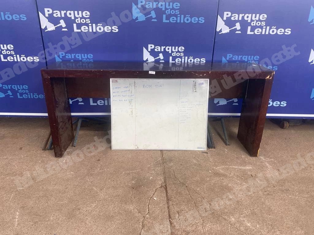 Móveis em leilão em Brasil - Lote 54