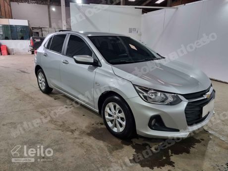 Chevrolet Onix em leilao em São José dos Pinhais/PR