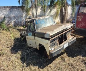 Ford F em leilao em Brasil