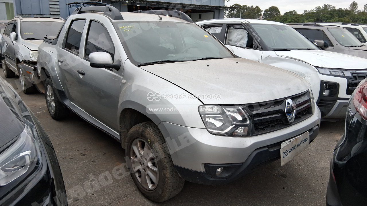 Renault Oroch 16 Exp42 2017 em leilão em Brasil