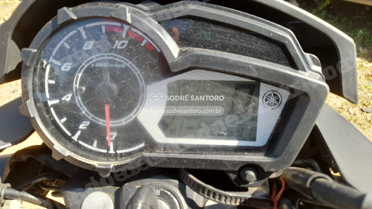Yamaha Ys150 Fazer Sed 2022 em leilao em São José dos Pinhais/PR