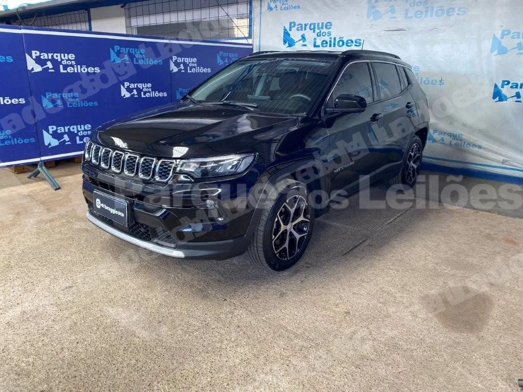 Jeep em leilao em Brasil