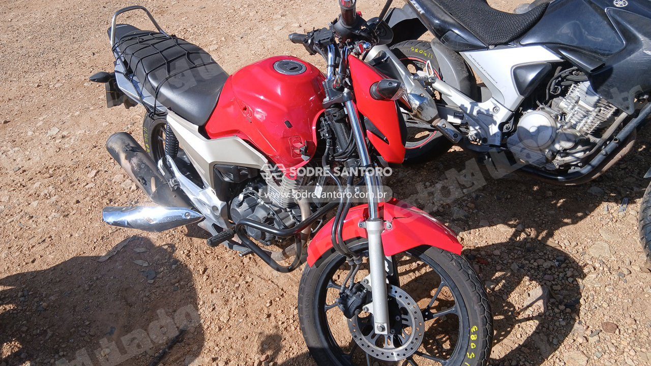 Honda em leilao em São José dos Pinhais/PR