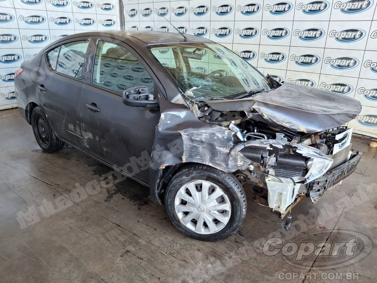 Lote em leilao em Candeias/BA