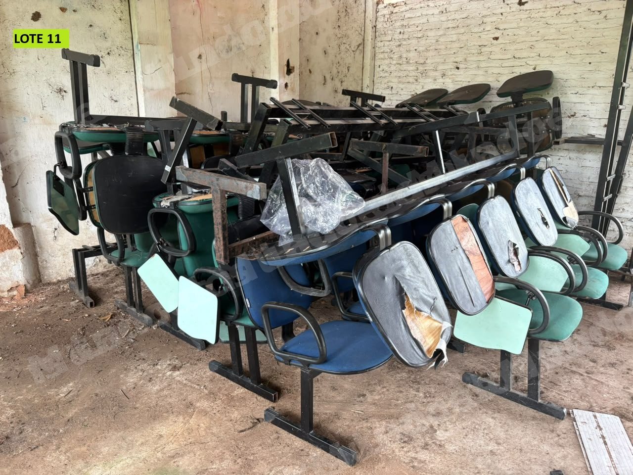 Lote em leilao em Brasil