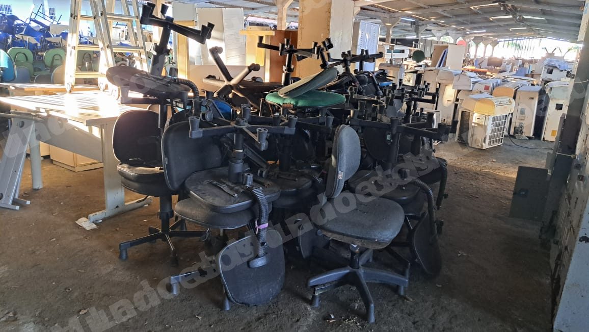 Lote em leilao em Brasil