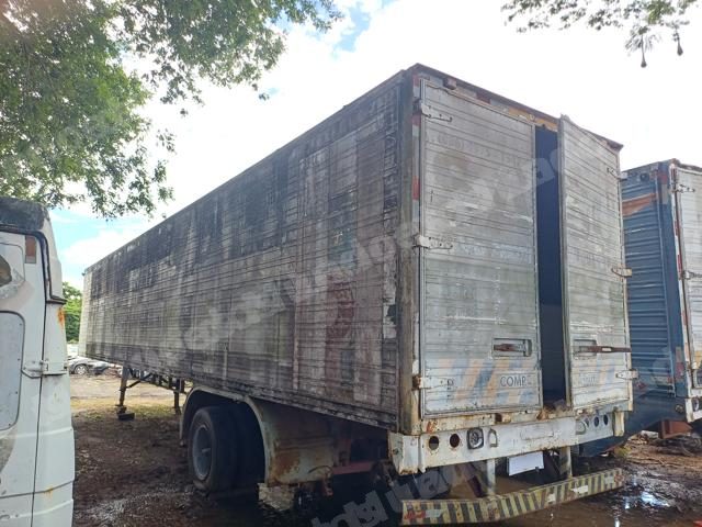 Carro 1982 em leilão em Brasil - Lote 2