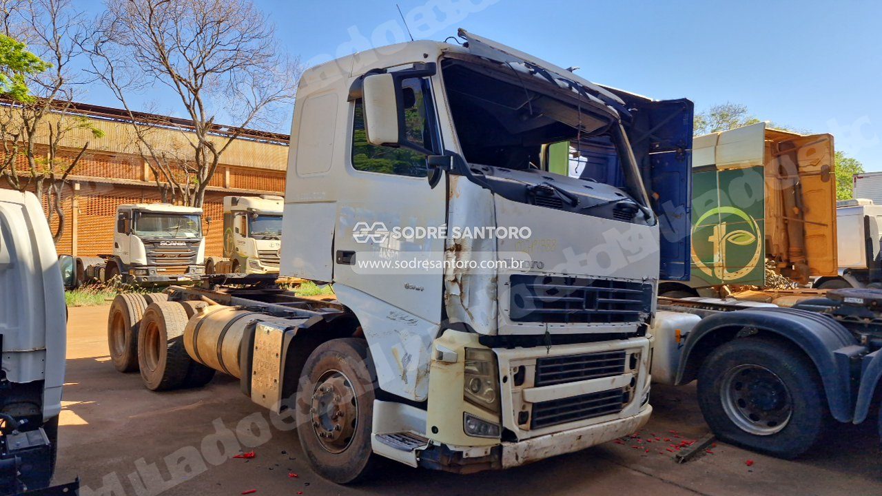 Volvo Fh 460 6X2T 2013 em leilao em Sertãozinho/SP