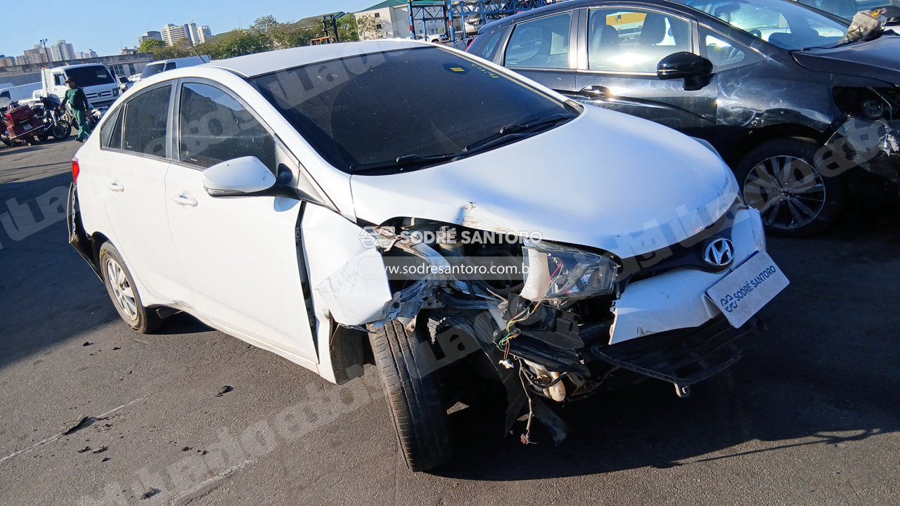 Hyundai Hb20S 1.6M Comf 2015 em leilao em Brasil