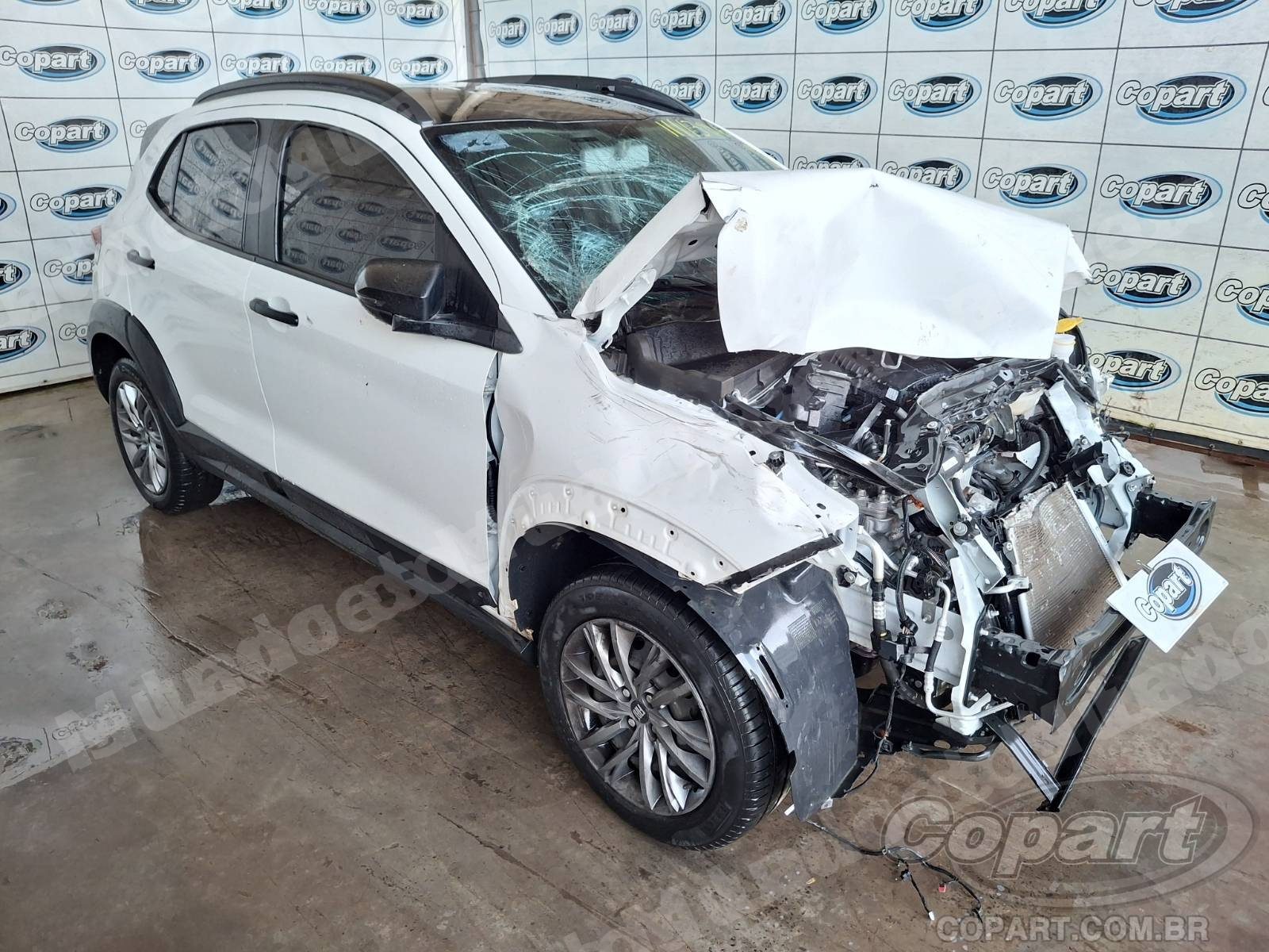 Lote em leilao em Candeias/BA