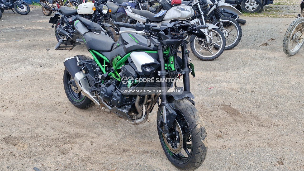 Kawasaki Z900 2026 em leilão em São José dos Pinhais/PR