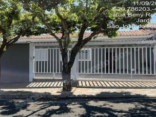 Casa de 141 m2 em leilão em São José do Rio Preto/SP