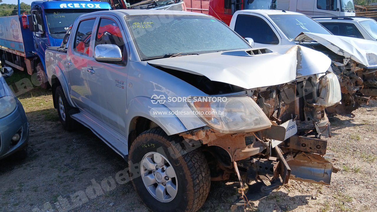 Toyota Hilux Cd4X4 Srv 2006 em leilao em São José dos Pinhais/PR