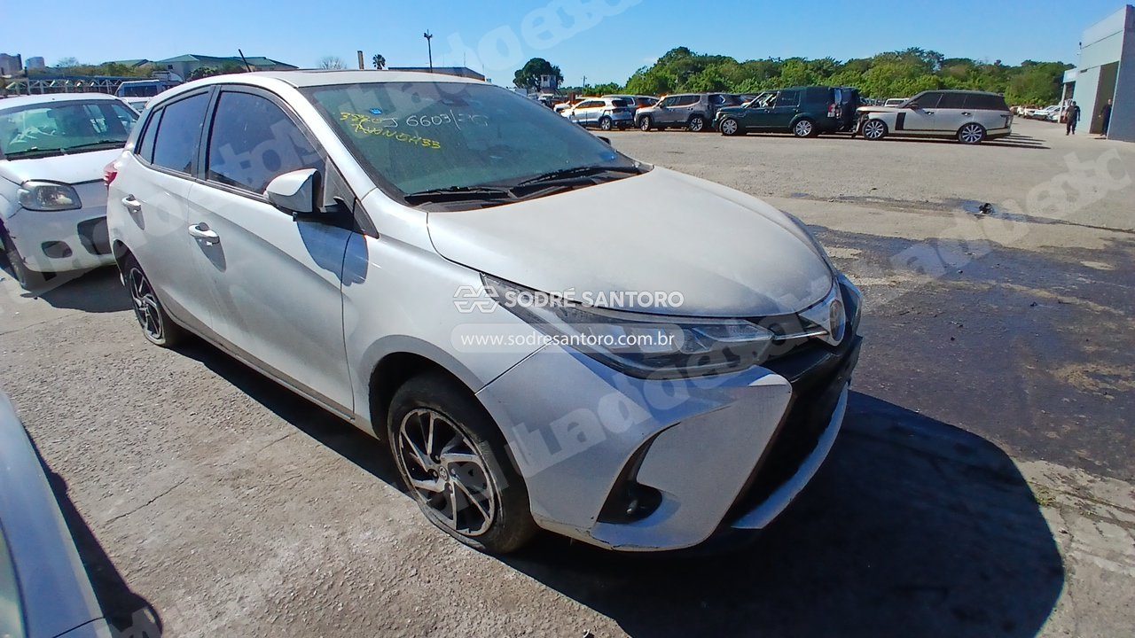 Toyota Yaris Ha Xls15 2023 em leilão em Brasil