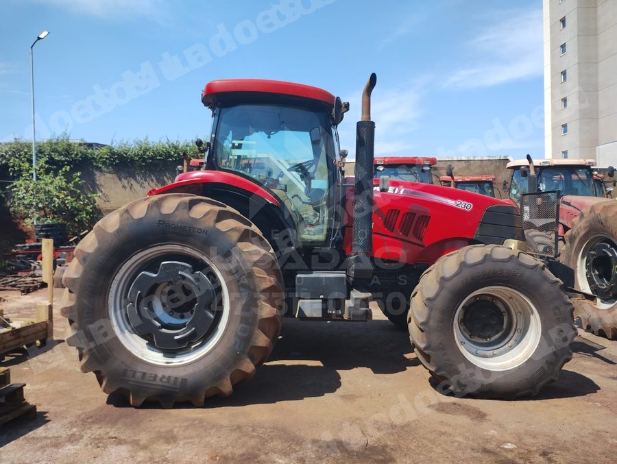 Máquina agrícola 2018 em leilão em Itu/SP