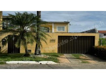 Imóvel de 266 m2 em leilão em Lauro de Freitas/BA