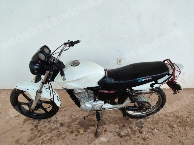 Honda em leilao em Brasil