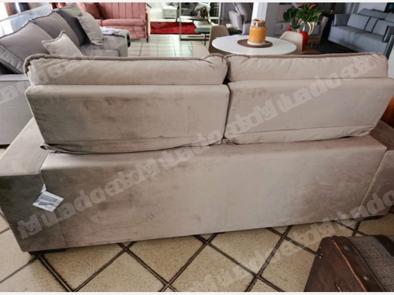 Lote em leilao em Sofá Estofado Novo Hamburgo/RS