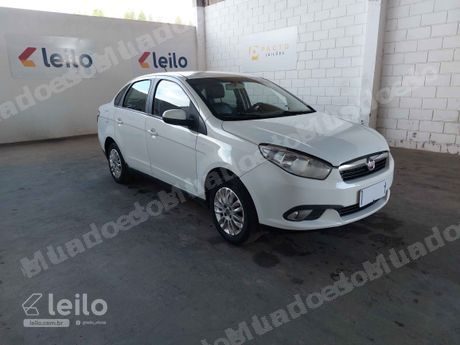 Fiat em leilao em São Carlos/SP