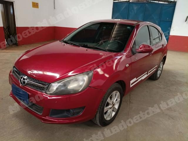 Jac Motors 2014 em leilão em Betim/MG