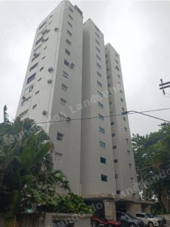 Apartamento de 143 m2 em leilão em São Vicente/SP