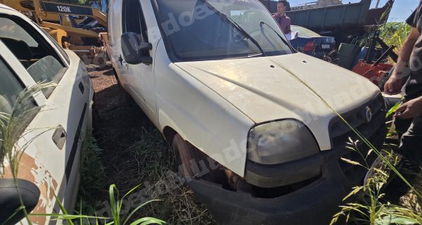 Fiat 2004 em leilão em Itambaracá/PR