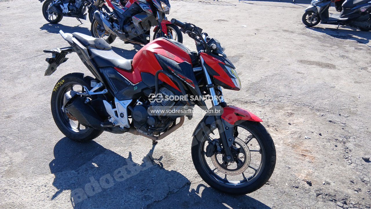 Honda em leilao em Brasil