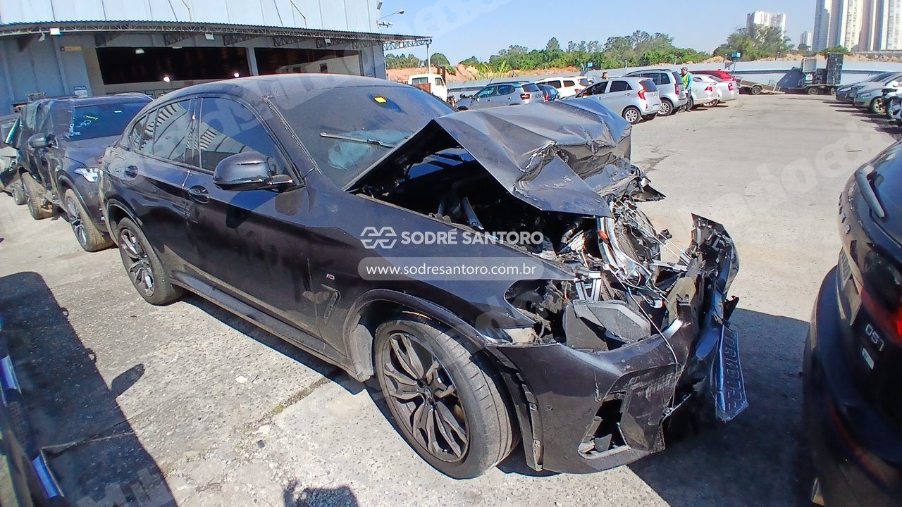Bmw X4 Xdrive 30I 2023 em leilao em Brasil