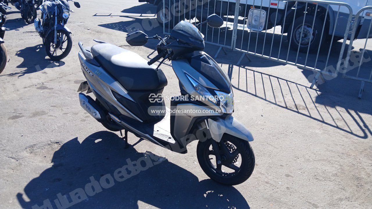 Honda em leilao em Brasil