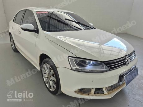 Volkswagen Jetta em leilão em Eusébio/CE