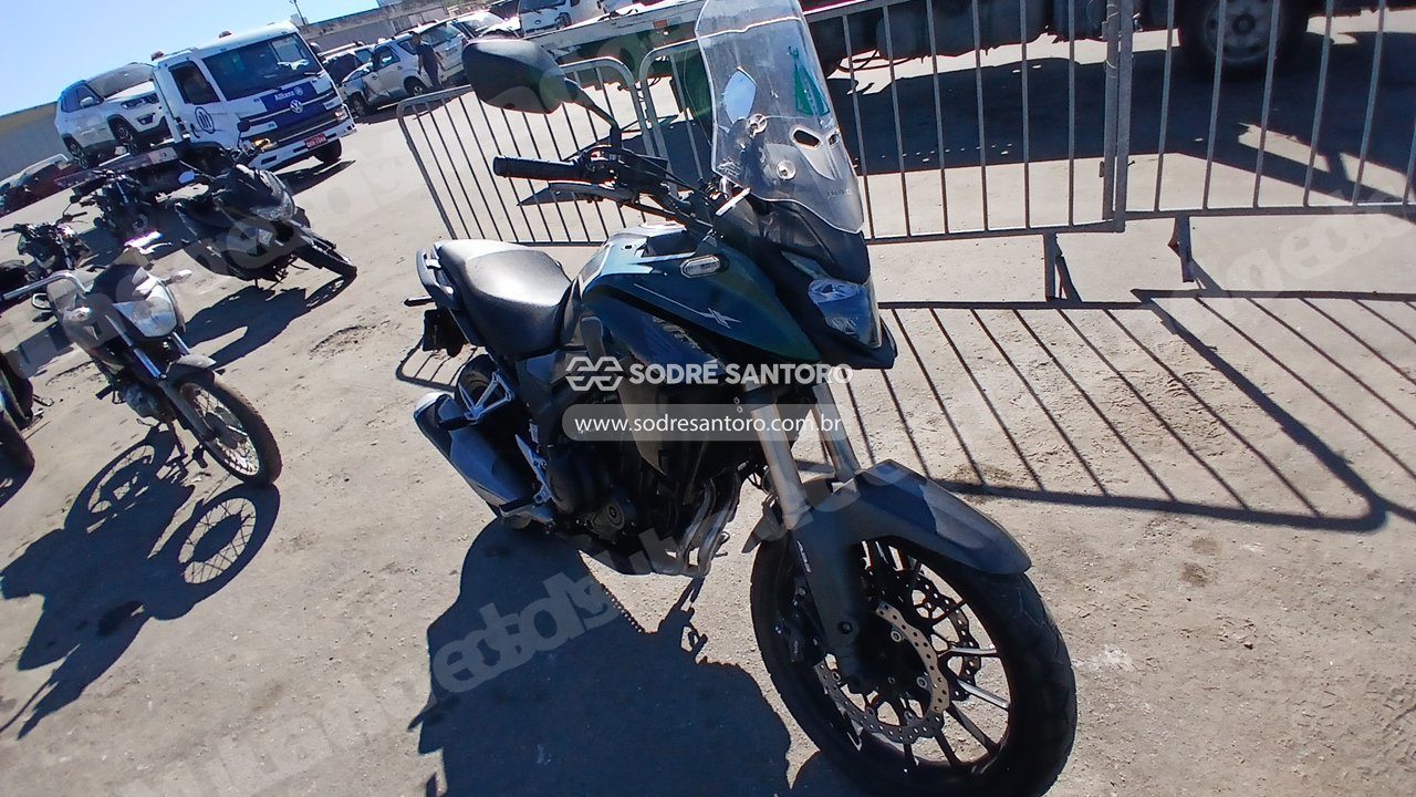 Honda em leilao em Brasil