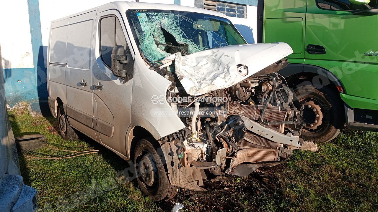 Renault em leilao em São José dos Pinhais/PR