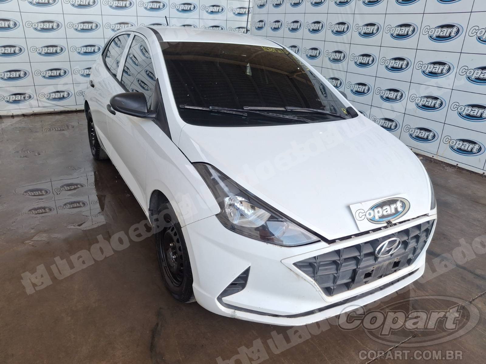 Lote em leilao em Candeias/BA