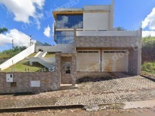 Casa de 310 m2 em leilão em Xanxerê/SC