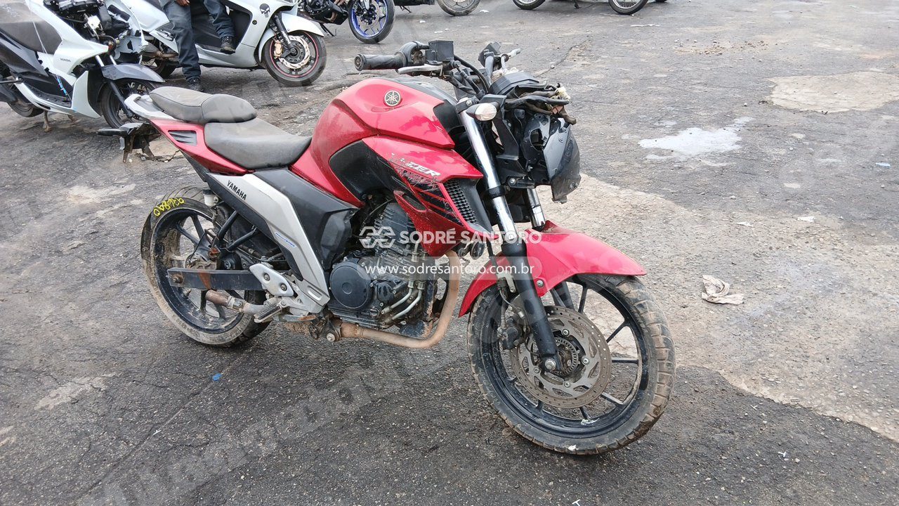 Yamaha Fz25 Fazer 2023 em leilão em Brasil
