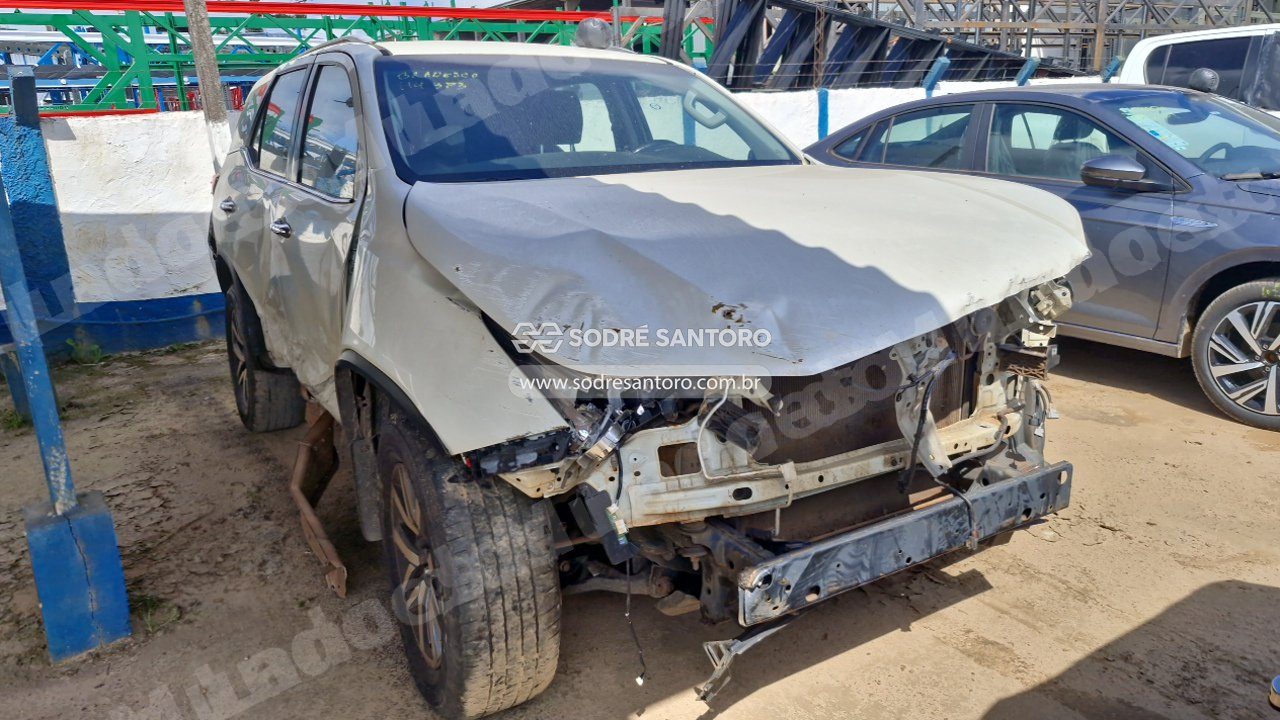 Toyota Hilux Swsrxa4Fd 2018 em leilao em São José dos Pinhais/PR
