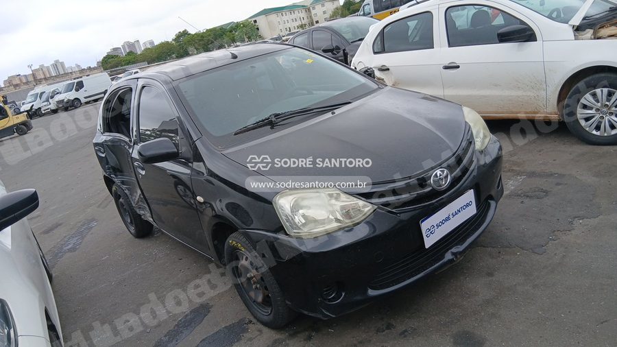 Toyota Etios Hb Xs 2013 em leilão em Guarulhos/SP