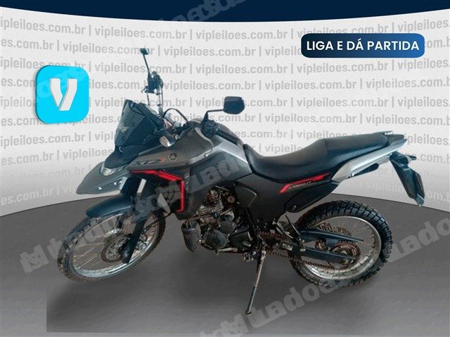 Yamaha 2025 em leilao em Brasil - Lote 2