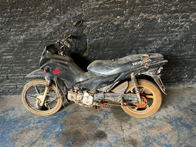 Honda em leilao em Brasil