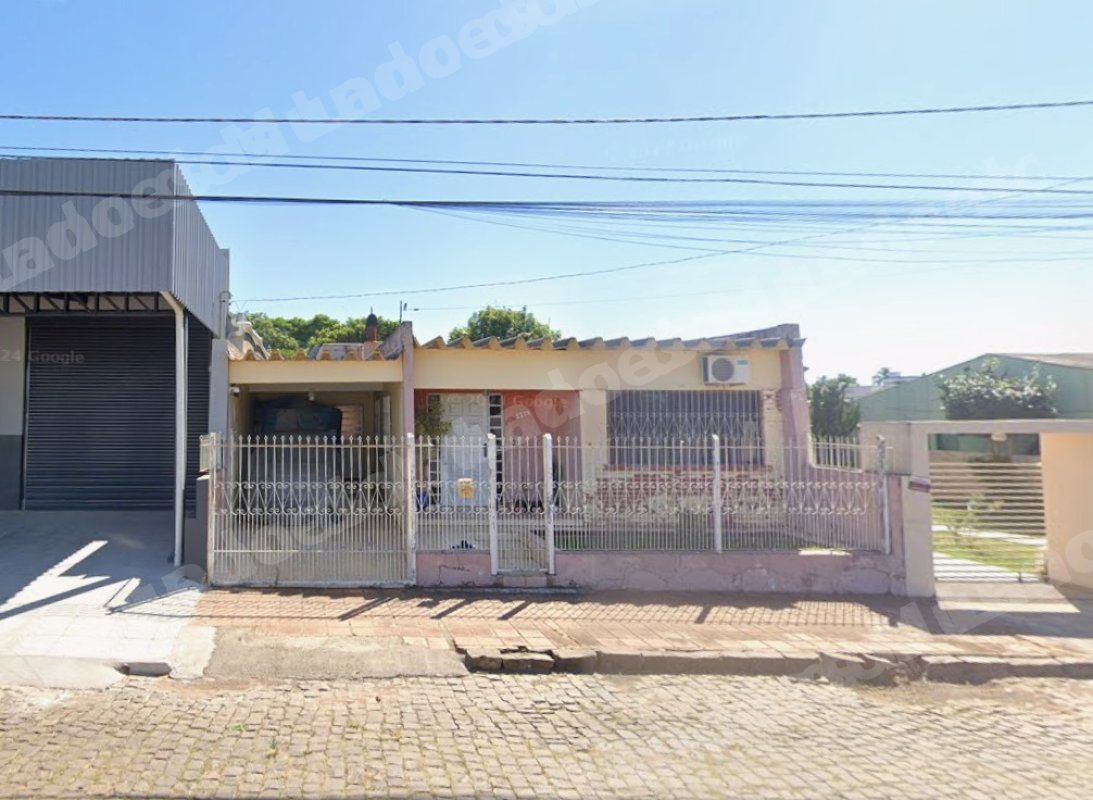 Casa em leilao em Santiago/RS