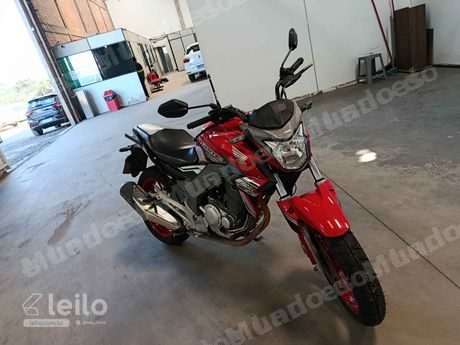 Honda em leilao em São José dos Pinhais/PR