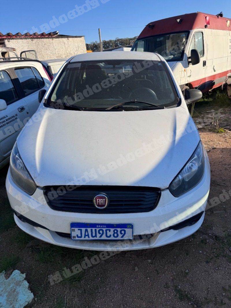 Fiat Grand em leilao em Brasil